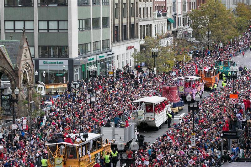 $!Así festejaron los Red Sox de Boston su noveno campeonato