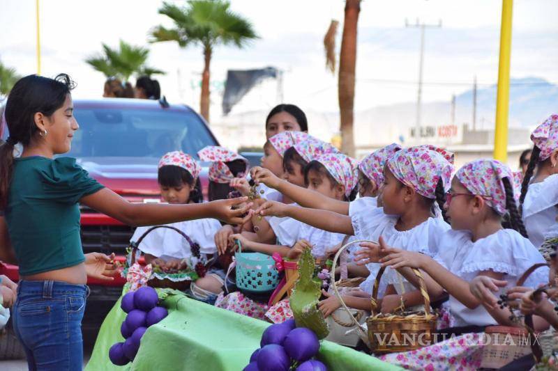$!La Feria de la Uva es la fiesta con más convocatoria de Cuatro Ciénegas.