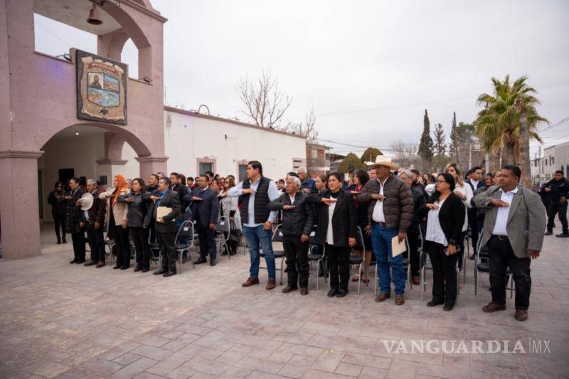 $!El municipio celebra su aniversario honrando al cronista Lucas Martínez y fortaleciendo los lazos de unidad.