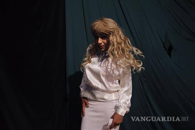 $!Abordan presas transexuales su drama carcelario con un show político en México