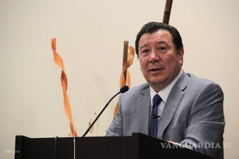 Enemigo de Osorio Chong deja el PRI: "se volvió espacio de culto a dirigentes'