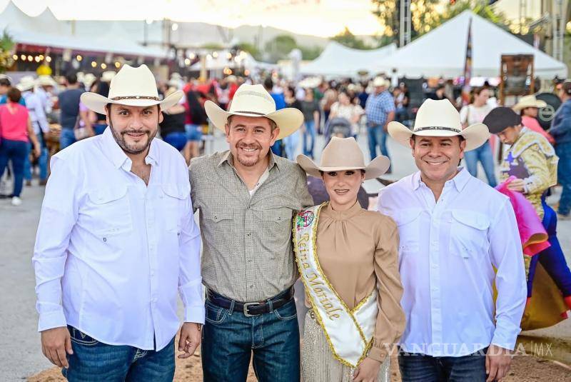 $!Alcaldes de Monclova, Frontera, Nadadores y Lamadrid participaron junto a sus equipos en el RibEye Fest 2024, mostrando unidad regional y entusiasmo.