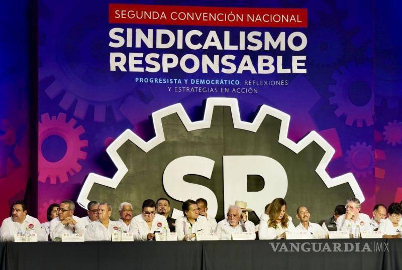 $!Líderes sindicales participan en debates sobre el futuro del trabajo.