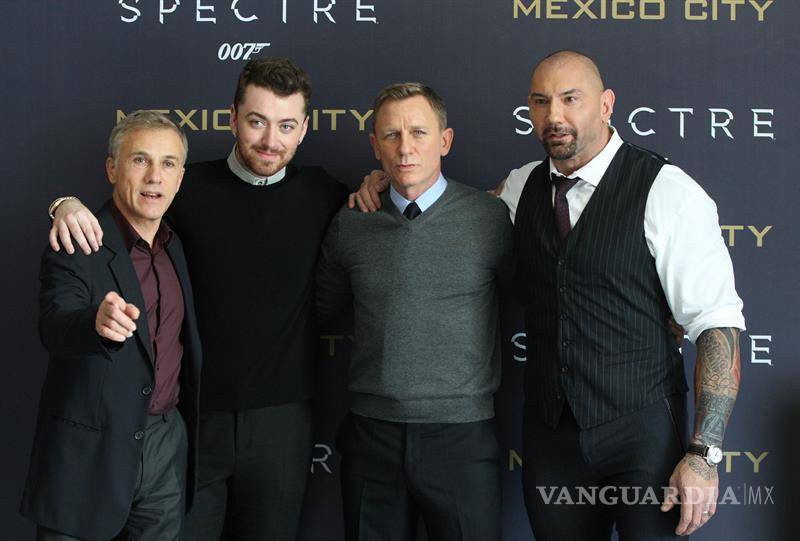 $!James Bond y 'Spectre' llegan de nuevo a México