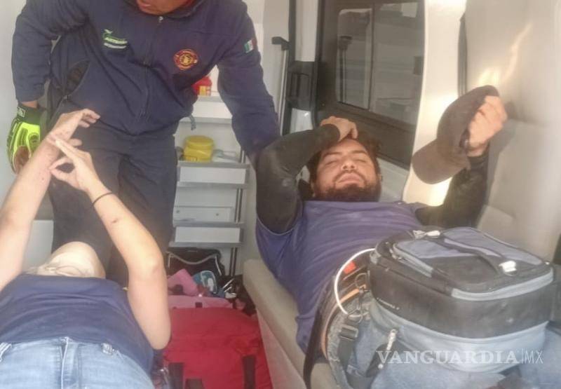 $!Jesús Salvador “N” y Adriana “N” fueron llevados a un hospital para descartar otras lesiones.