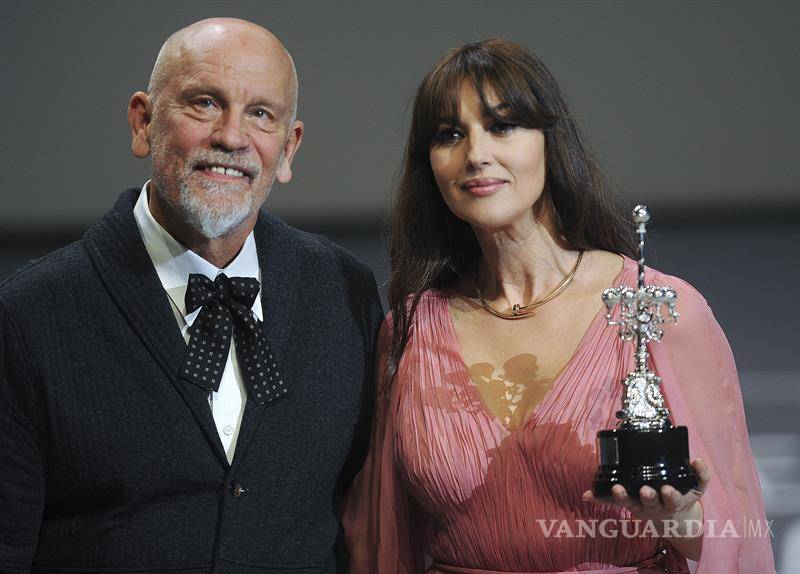 $!Recibe Monica Bellucci el Premio Donostia en San Sebastián