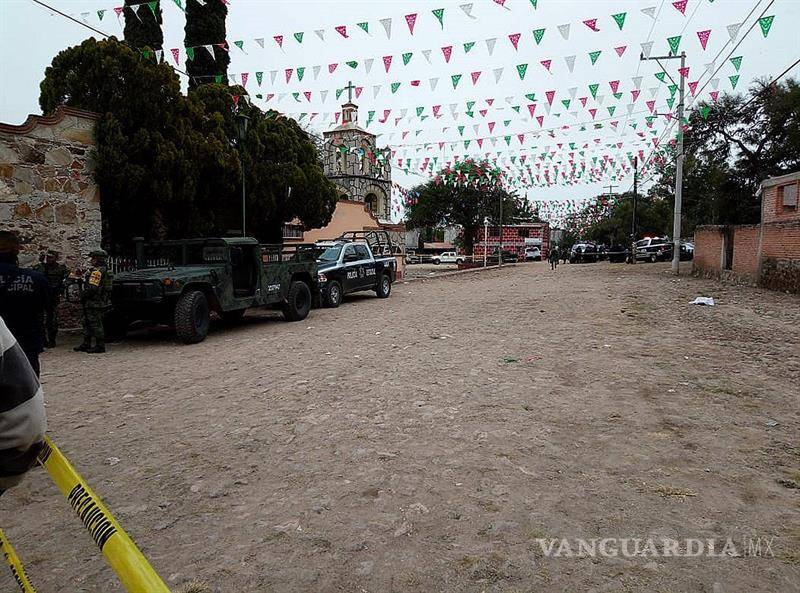 $!Celebran misa para muertos en explosión de pirotecnia en Querétaro