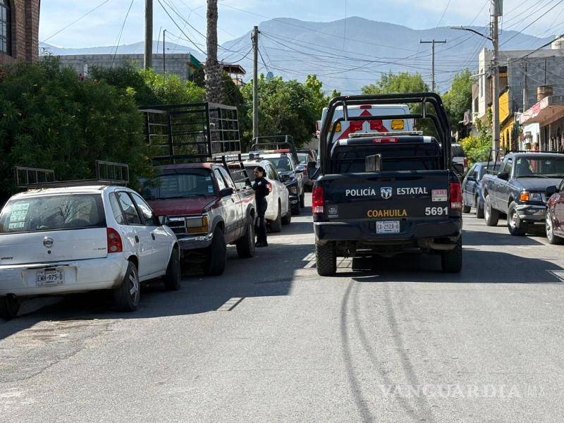 $!Tras recibir atención médica y descartarse lesiones de gravedad, el hombre fue trasladado a las celdas municipales por elementos preventivos que tomaron conocimiento de los hechos.