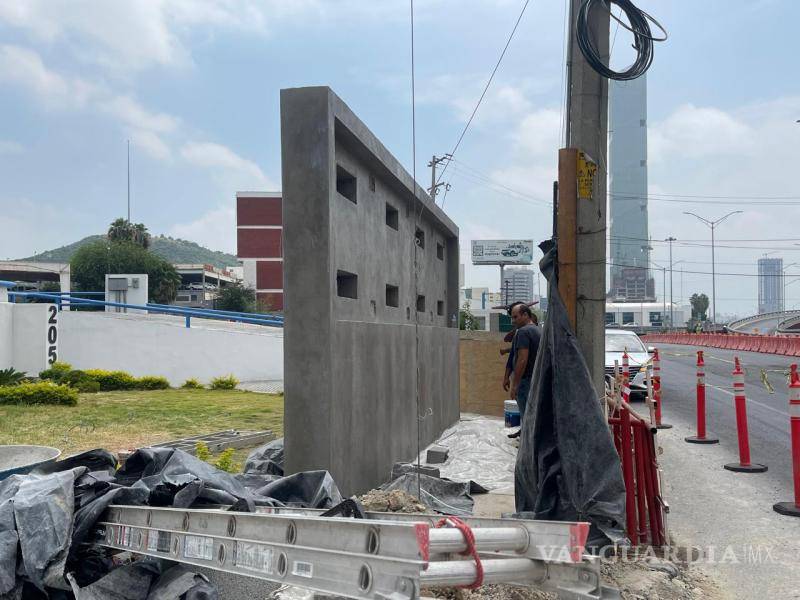 $!Las labores se realizan a marchas forzadas porque se espera que esté listo para la ceremonia del próximo 25 de agosto, que se cumplen 13 años de la tragedia