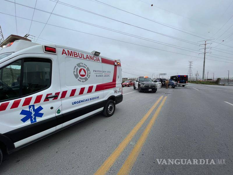 $!La vialidad se vio afectada unos minutos.