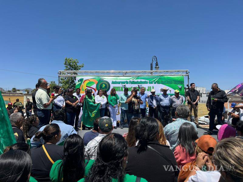 $!Agremiados de distintas regiones del país se dieron cita en Coahuila para recordar a Emiliano Zapata, símbolo de justicia agraria y social.