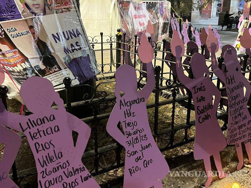 $!La velada “Enciende una luz de esperanza” visibilizó la lucha de familias afectadas por feminicidios en Coahuila.