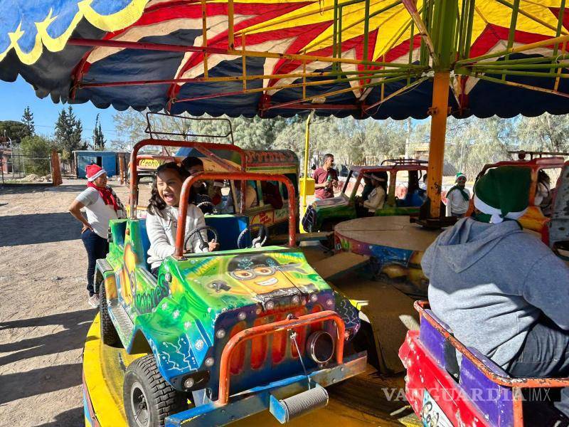 $!Los juegos mecánicos no podrían faltar.