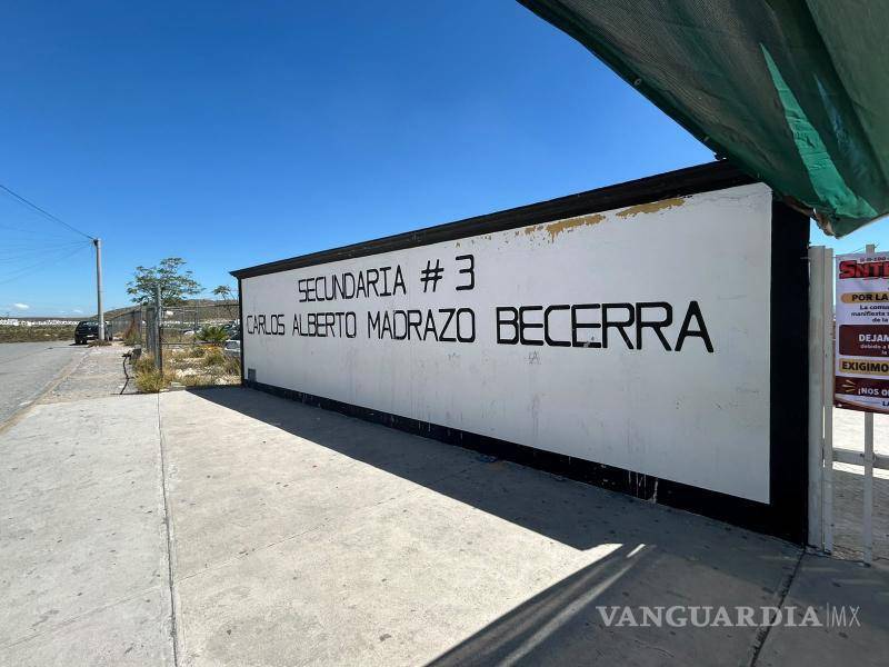 $!La secundaria Carlos Alberto Madrazo Becerra, en Ramos Arizpe, retomó este miércoles las clases presenciales después de dos semanas de educación a distancia.