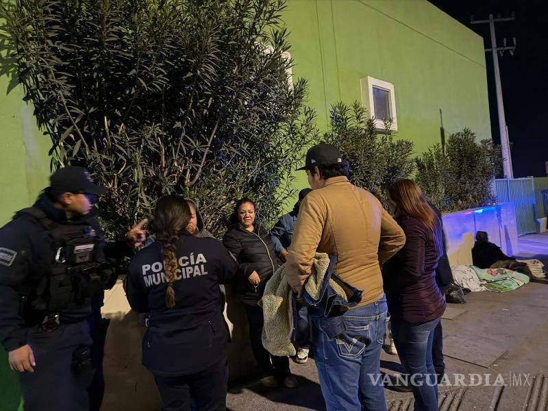 $!Acciones de apoyo realizadas durante la madrugada en calles del primer cuadro de la ciudad.