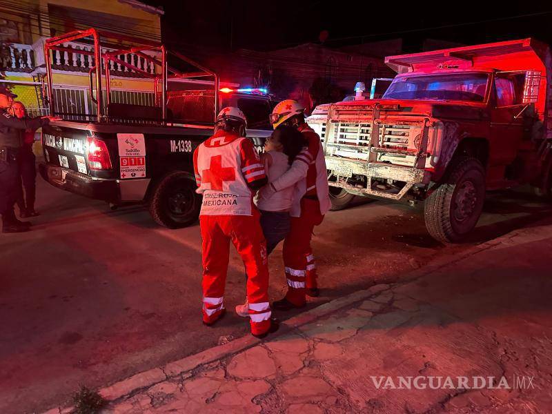 $!La mujer relató que se encontraba a bordo de un vehículo con su novia y que, debido a que ambas estaban bajo los efectos del alcohol, comenzaron a discutir.