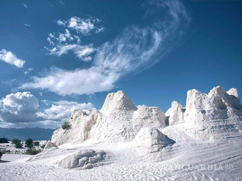 $!Las dunas de yeso es uno de los atractivos que ofrece Cuatro Ciénegas al turismo internacional.
