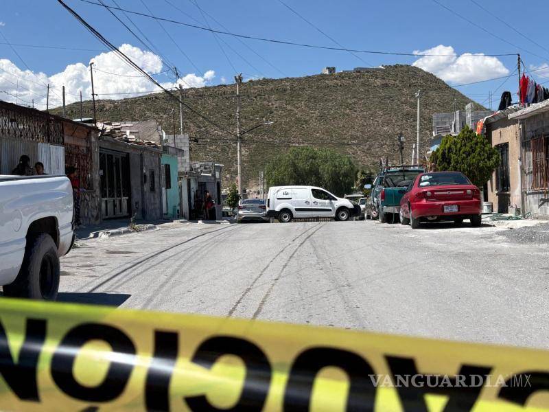 $!El cuerpo fue llevado al Semefo.