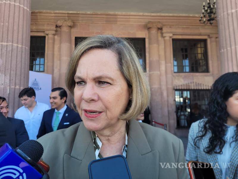 $!Susana Estens de la Garza subrayó los logros en seguridad y empleo durante la administración estatal.