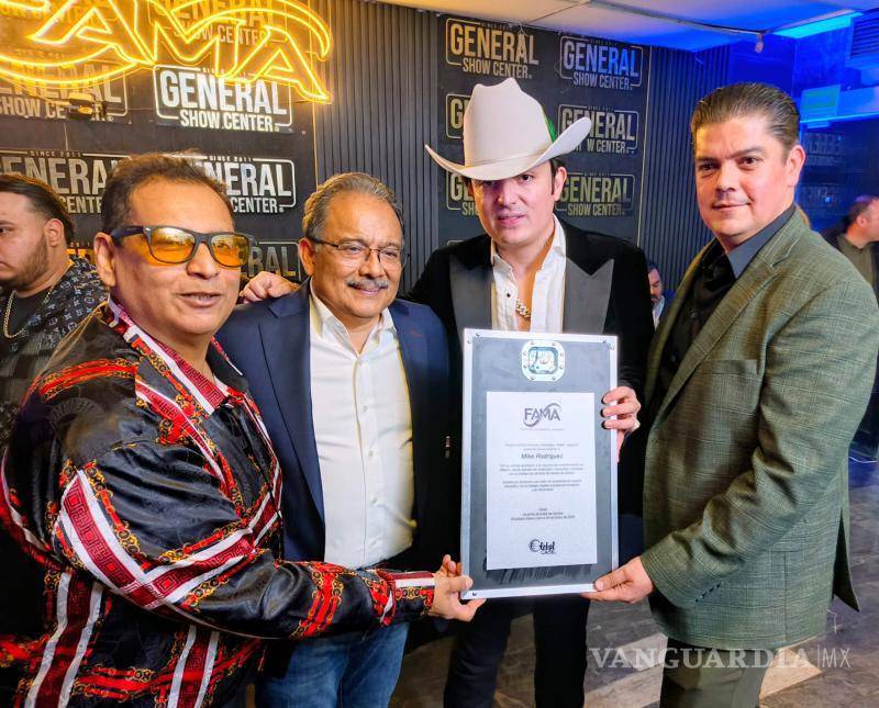 $!Mike Rodríguez es hermano de la recientemente fallecida actriz y cantante regiomontana Betty (Titi) Garay