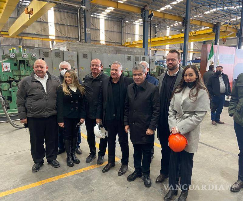$!El Gobernador de Coahuila, Miguel Ángel Riquelme Solís, confía en la empresa y la generación de empleo. FOTO: LIDIET MEXICANO