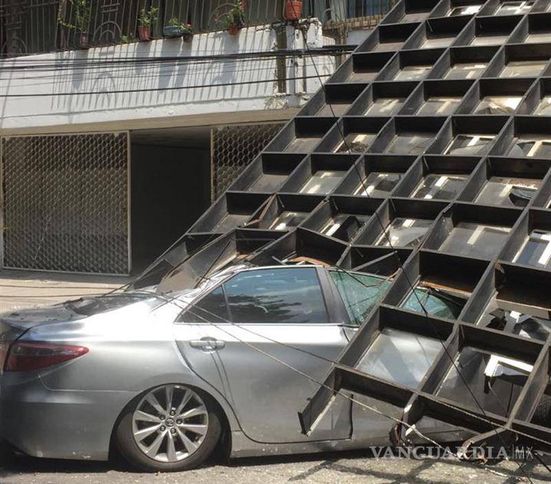 $!Reportan daños en la capital de México, Puebla y Morelos por terremoto