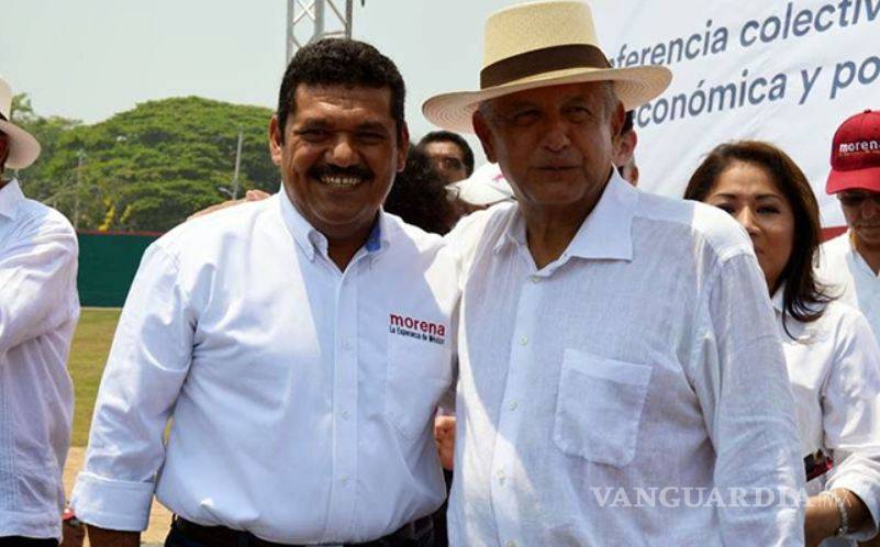 'Sí la presentó, pero no la acepté': AMLO sobre la renuncia de Javier May a Sembrando Vida