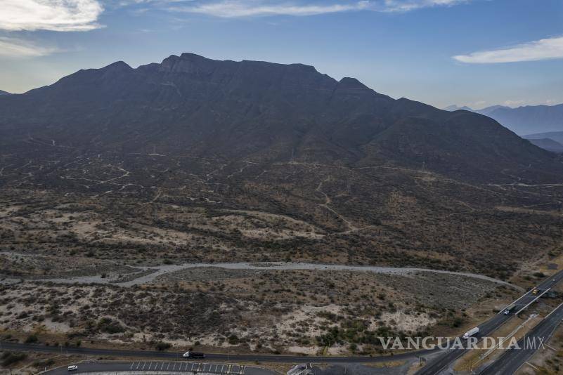 $!Nuevas Perspectivas: Rinconada cambia el paisaje, pero la tradición agrícola persiste, aunque cada vez más cede el paso a las industrias.
