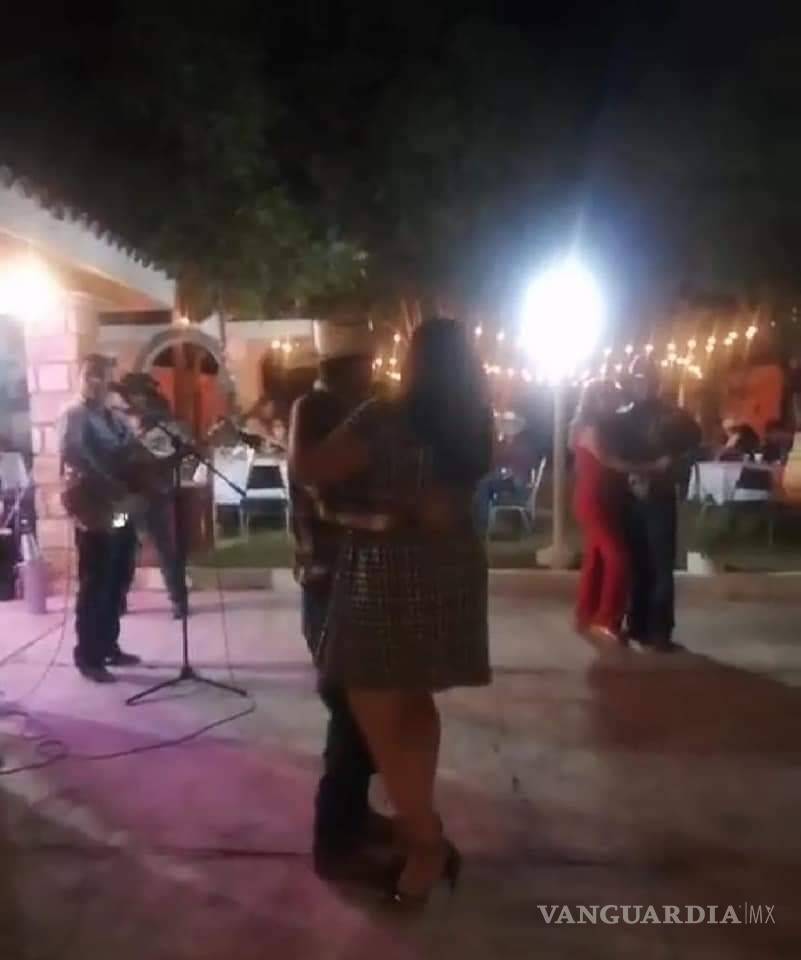 $!Denuncian presunta fiesta de regidora de General Cepeda