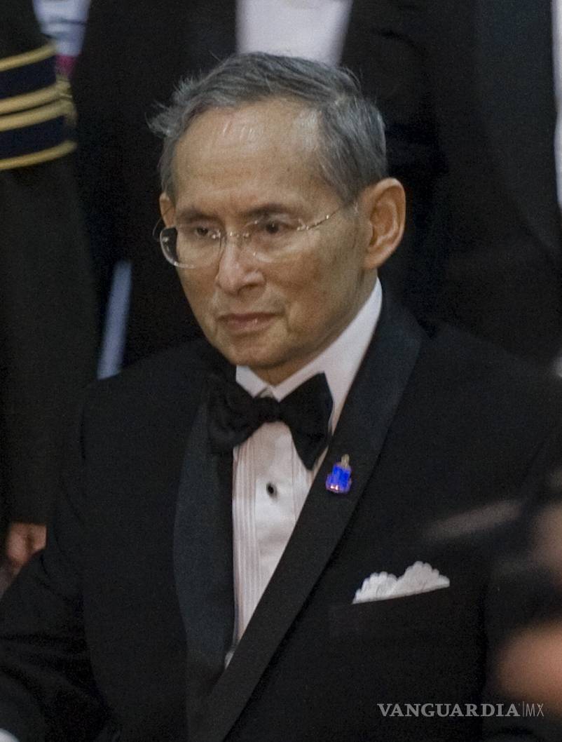 $!Falleció Bhumibol, el rey más longevo, dominó Tailandia durante 70 años
