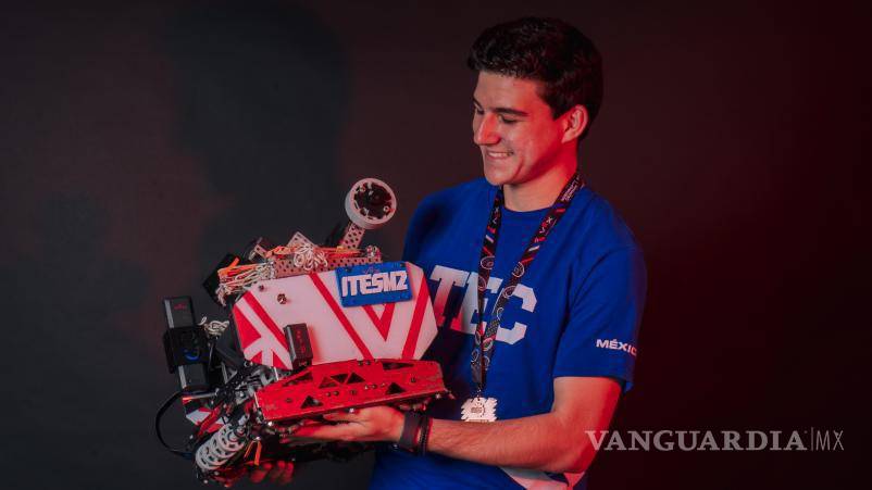 $!Jorge Genis, capitán de ITESM3 expresó que su premio fue “gracias al objetivo que se tenía como equipo”.