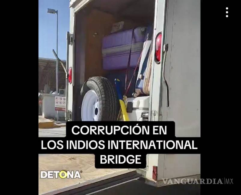 $!Foto captada del video en el cruce de Brownsville, Tx. hacia Matamoros, Tamps.