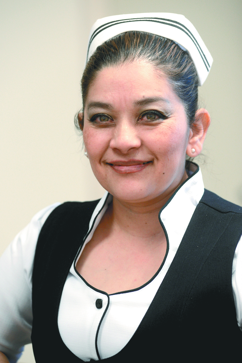 $!Comparte Marcela Soto sus 20 años de labor en la enfermería, con motivo del Día de la Enfermera