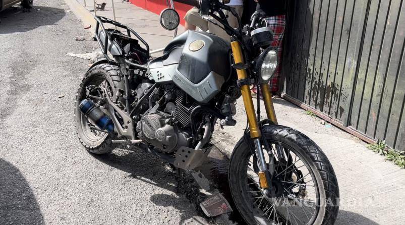 $!La moto no presentó daños fuertes.