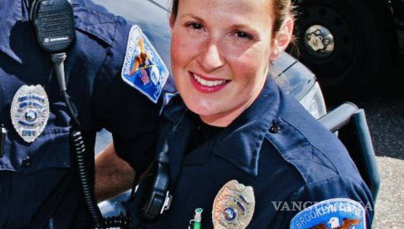 $!Mujer policía que mató a Daunte Wright sale libre tras pagar fianza