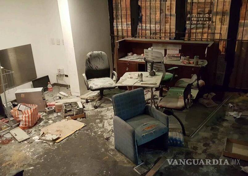 $!Destrozan instalaciones del diario ‘Tiempo Argentino’