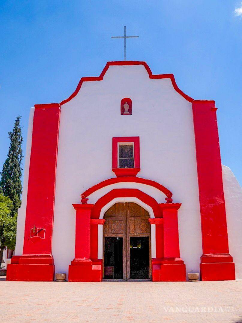 $!La parroquia de San Nicolás de Tolentino forma parte del patrimonio histórico de Ramos Arizpe.
