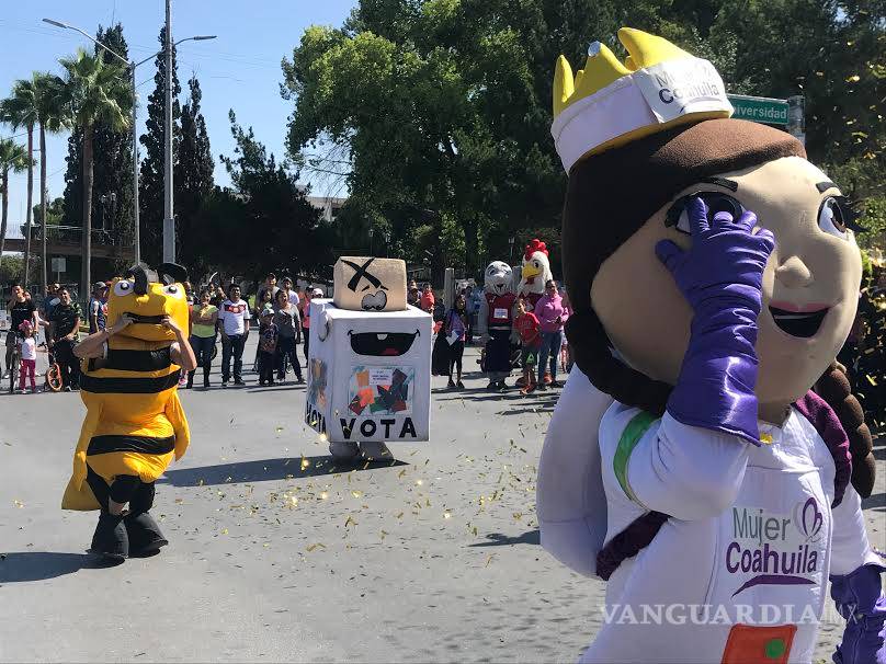 $!Exitosa segunda carrera de botargas organizada por el Instituto Electoral de Coahuila