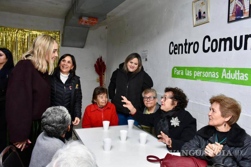 $!Funcionarios del gobierno municipal y estatal durante la presentación del proyecto.