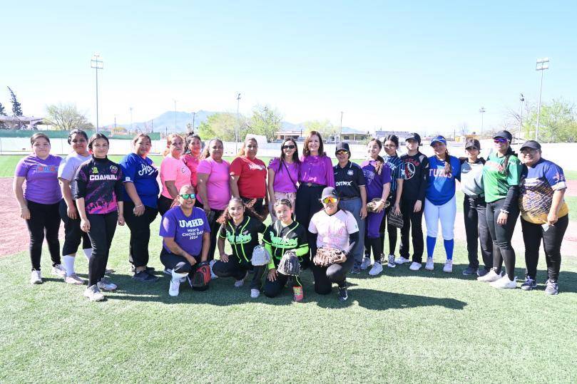 $!Equipos femeninos compiten en los torneos organizados en la Unidad Deportiva Raúl “Papo” Ríos.