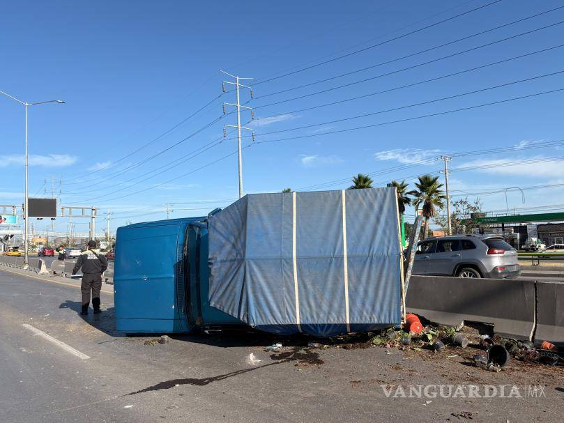 $!El conductor señalado como responsable huyó del lugar; posteriormente fue localizado un vehículo presuntamente relacionado con el accidente.