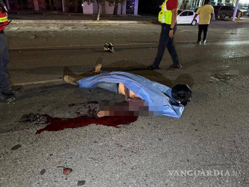 $!Juan Ángel ¨N¨, de 32 años, fue declarado sin vida tras el impacto contra la unidad de carga.