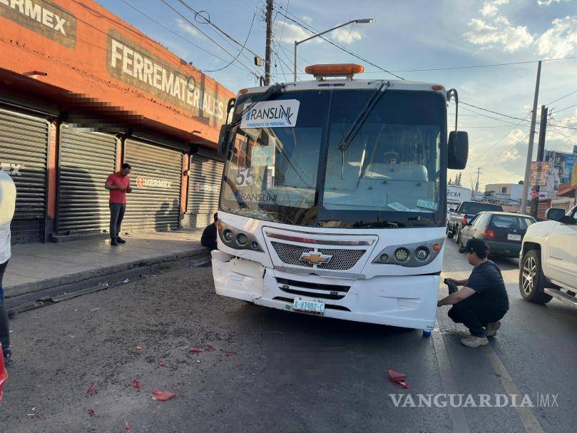 $!Tras media hora de caos, el tráfico volvió a la normalidad luego del retiro de los automóviles afectados.