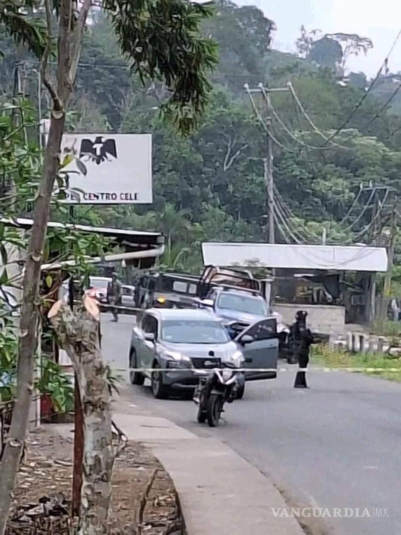 $!Autoridades cerraron la carretera para iniciar la investigación. FOTO: X