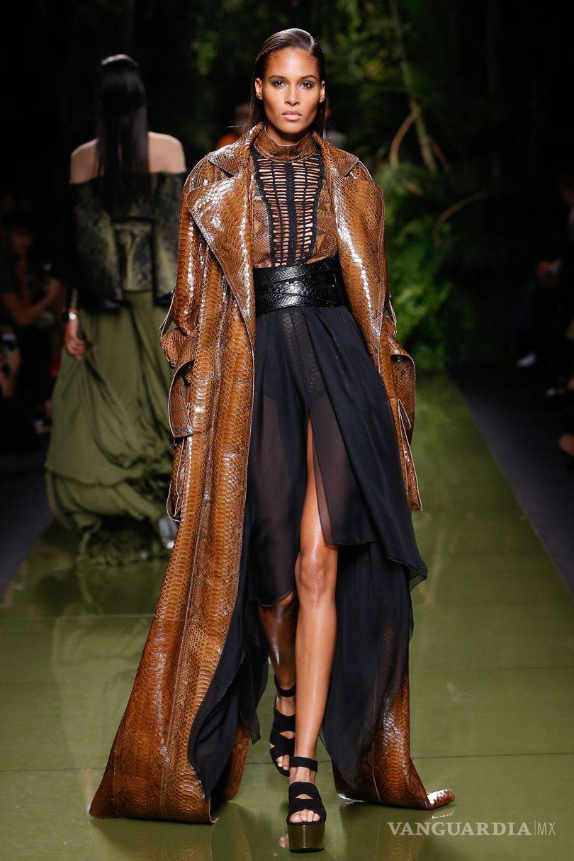 $!París impone carácter en la semana de la moda