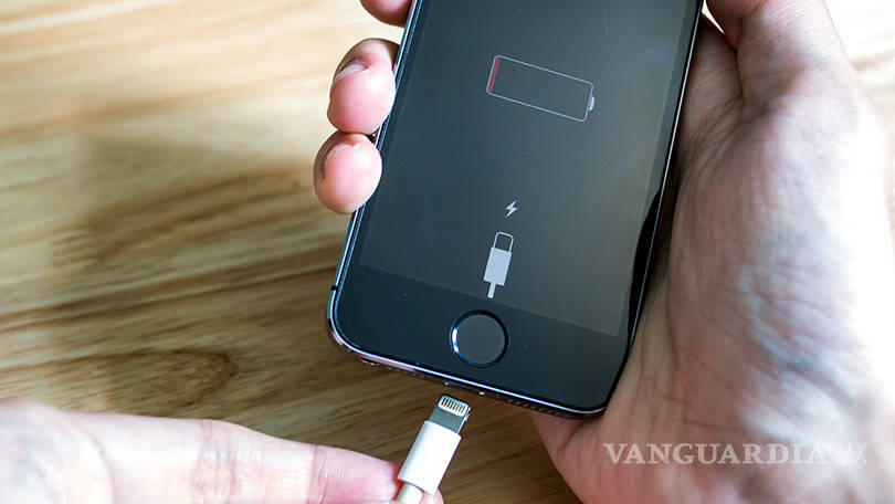 $!La batería del iPhone no dura lo que Apple dice: informe