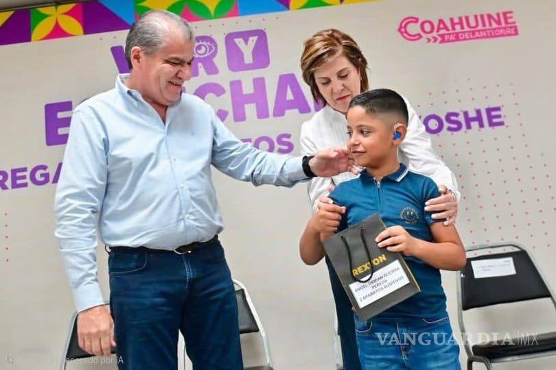 $!El alcalde Miguel Ángel Riquelme Solís confirmó que el Municipio dará continuidad al programa “Ver y escuchar”.