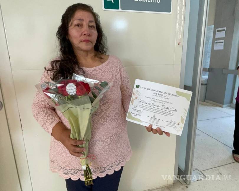 $!En 2019 doña María fue detectada con cáncer; gracias al tratamiento recibido en la Unidad 89 del IMSS, logró vencer la enfermedad.