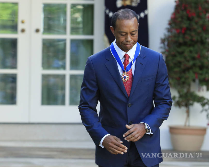$!Trump concede Medalla de la Libertad al golfista Tiger Woods por su carrera
