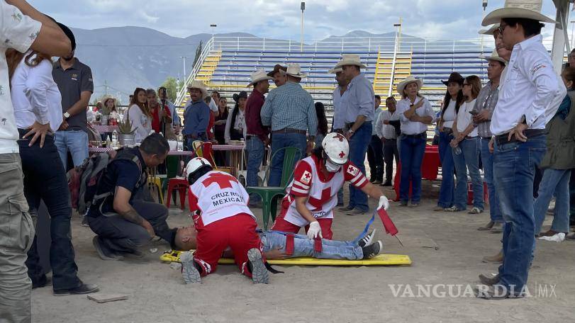 $!Erick fue traslado a un hospital de la ciudad, ya que presentaba lesiones en la cadera y en la espalda.